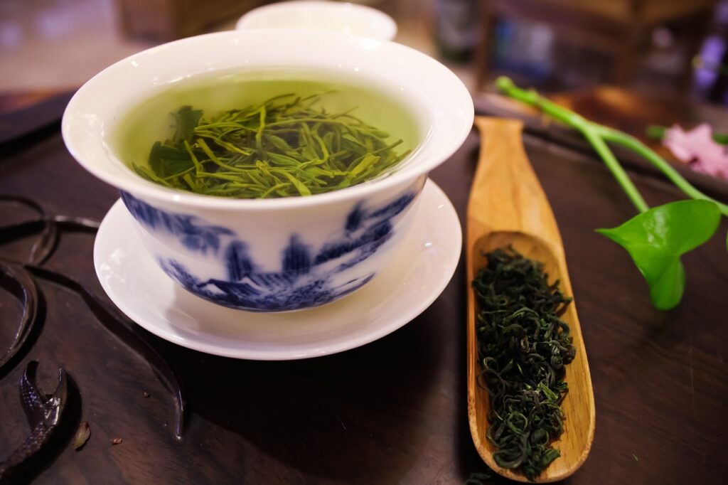 緑茶　美容に良い飲み物